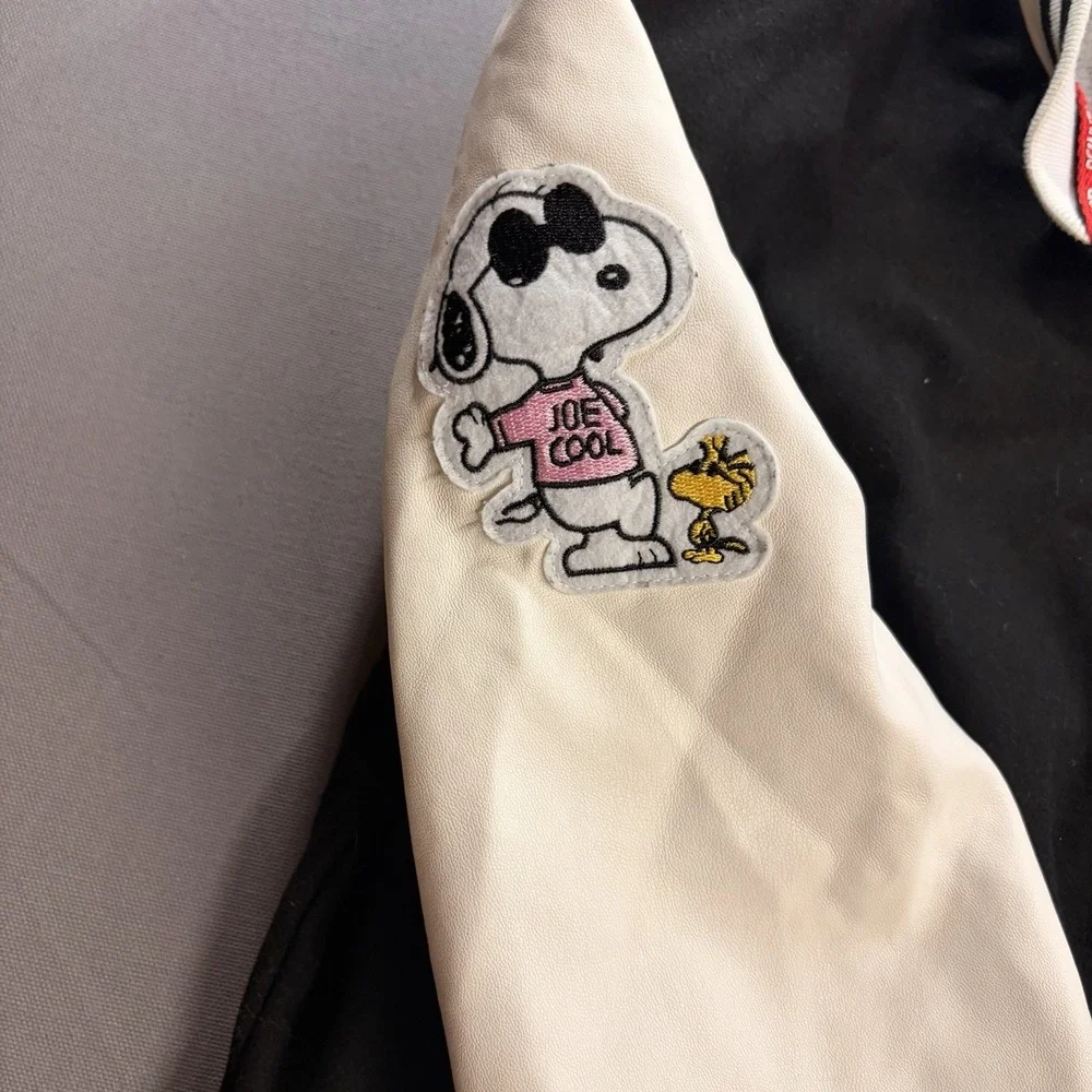 Justice Peanuts Snoopy Varsity Jacket Girls XL 16/18 Black White Abbey Road